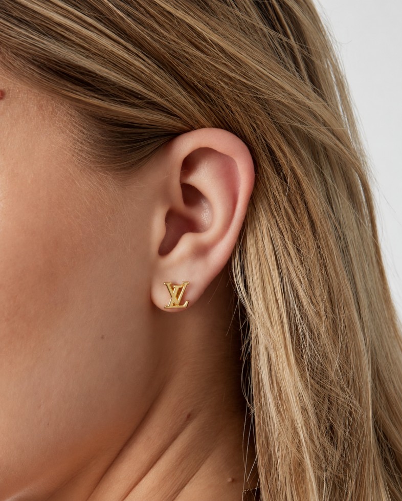 LV MONO EAR RING
