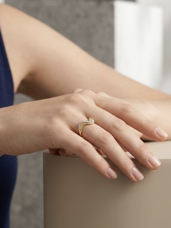 SINGLE WAVE PAHAT DIAMOND RING