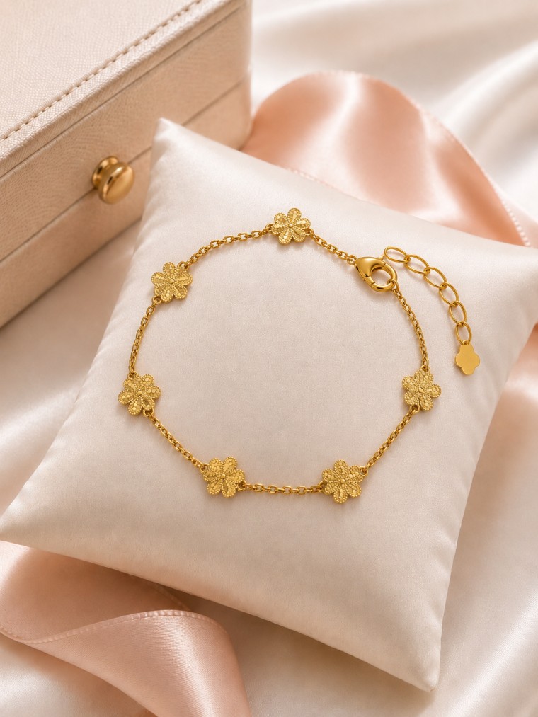 SAKURA BRACELET