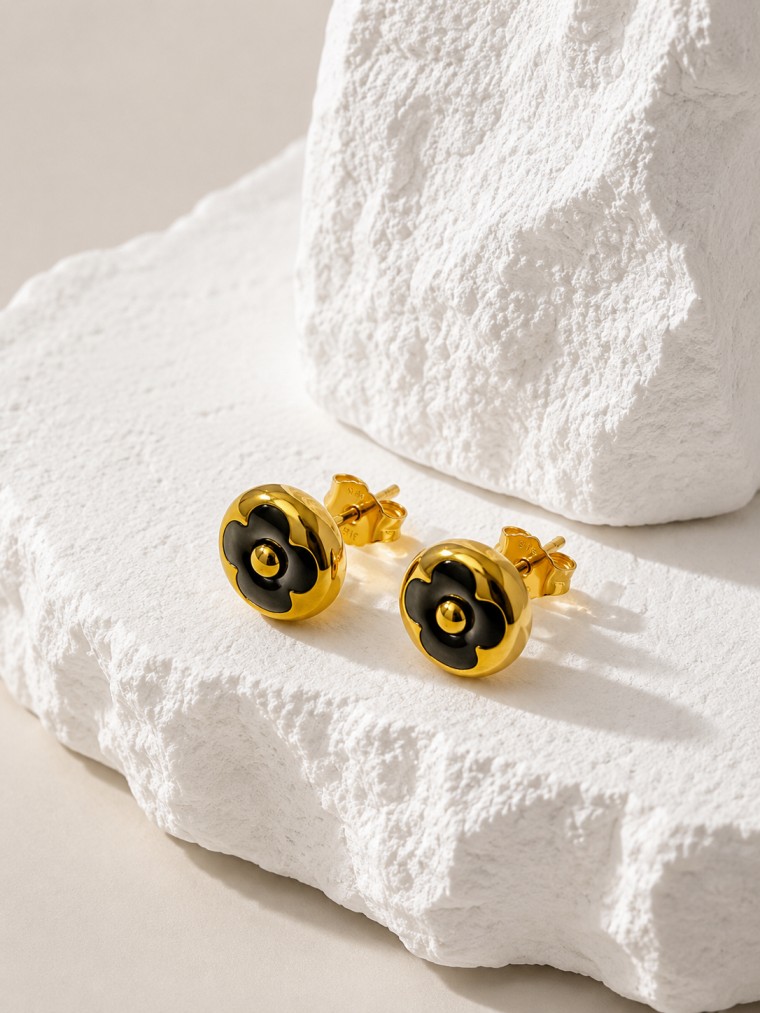 CLOVER BLACK ENAMEL EAR RING