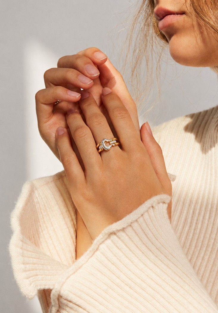 SHOEHORSE 2C RING