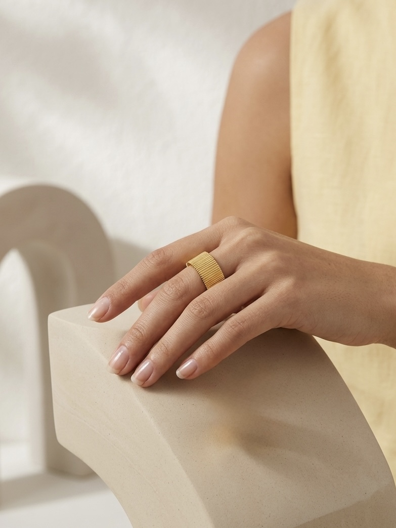 CROWN STELLAR THIN RING