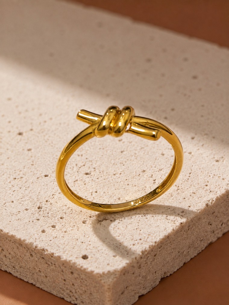 TIED KNOT MINIMALIST RING