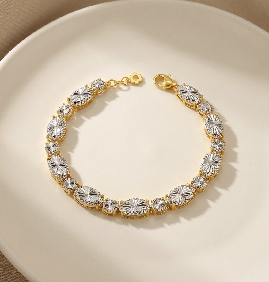 DIAMOND CUT BRACELET