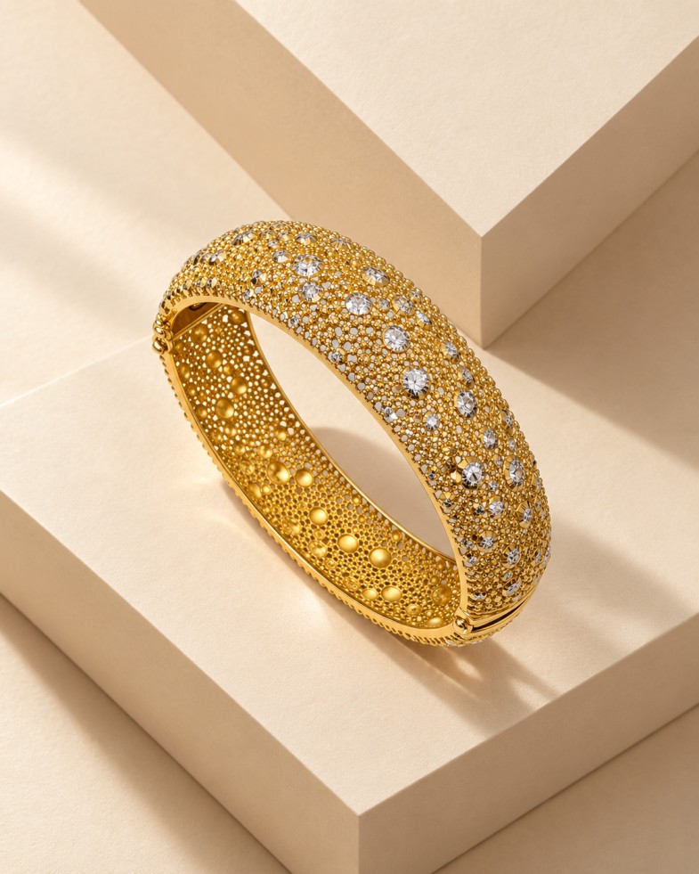 ESTRELLA BANGLE